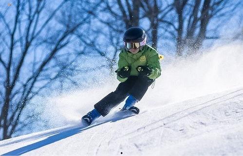 室内成人滑雪视频教程,轻松掌握滑雪技巧